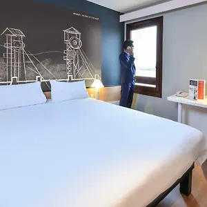 3* Отель Ibis Charleroi Airport Brussels South
