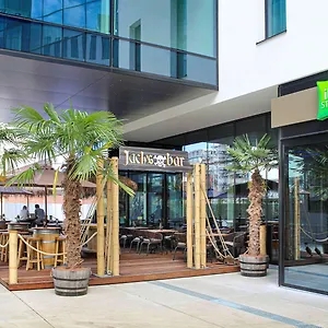 3* Отель Ibis Styles Guillemins