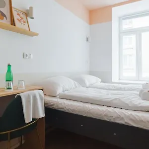 https://malfatti-room-oasis-with-coworking-space.vienna-besthotels.com