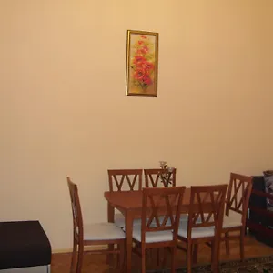 https://apartment-viatores.hotelslviv.net